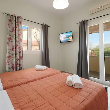 Apartman Feeloxenia Corfu *