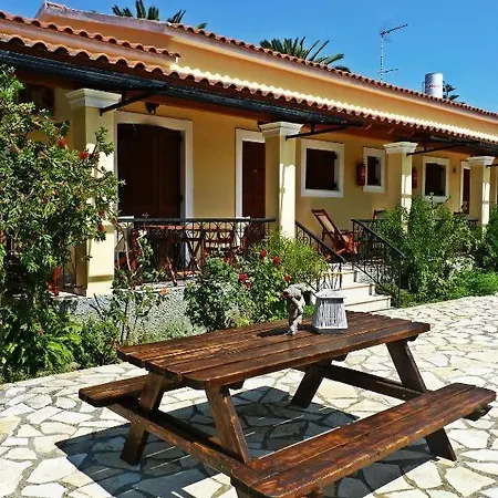 Feeloxenia Corfu Apartment