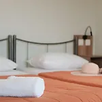 Feeloxenia Corfu * 阿查拉维