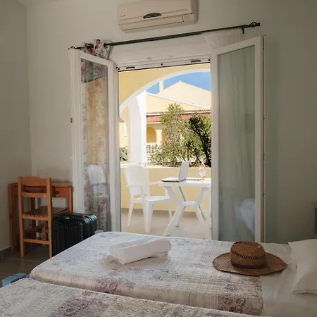 Feeloxenia Corfu