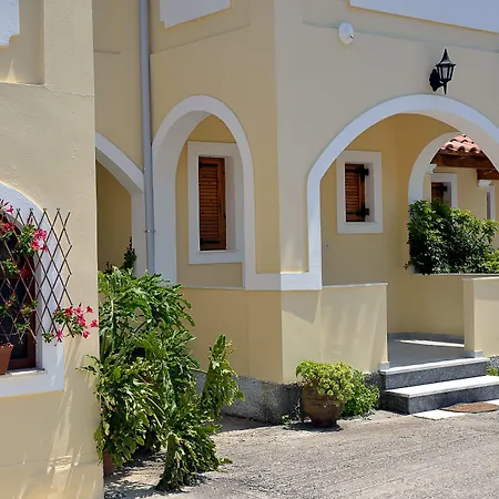 Feeloxenia Corfu Apartment