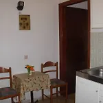 Apartamento Feeloxenia Corfu *