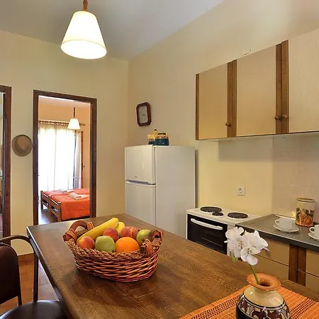 Feeloxenia Corfu * 아카라비