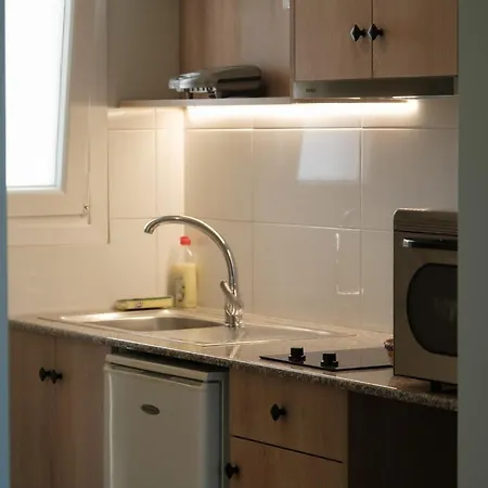 아파트 Feeloxenia Corfu *